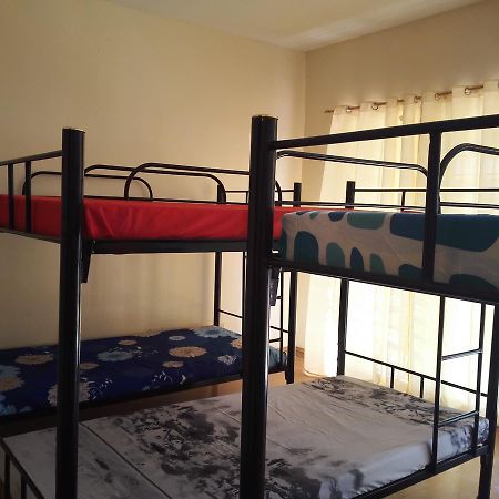 Happy To Mingle Airport Hostel Manila Paranaque City Экстерьер фото