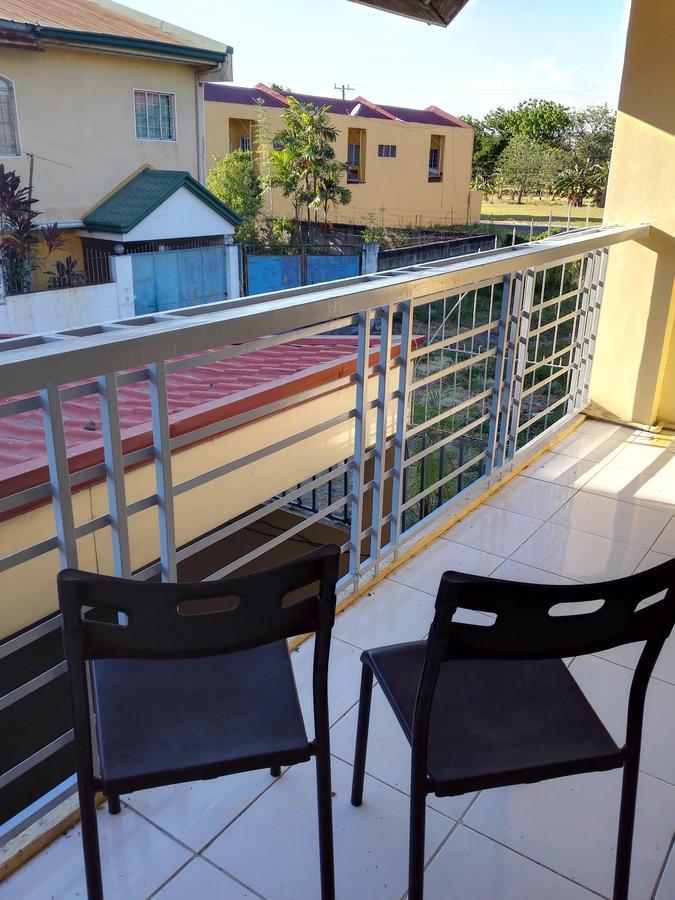 Happy To Mingle Airport Hostel Manila Paranaque City Экстерьер фото