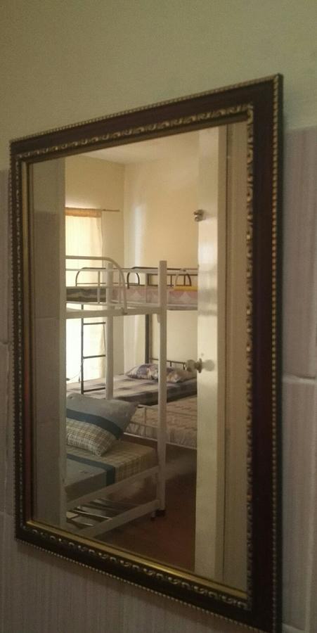 Happy To Mingle Airport Hostel Manila Paranaque City Экстерьер фото